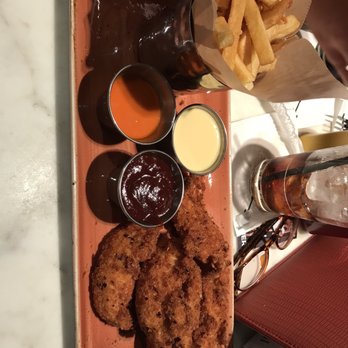 Hard Rock Cafe - Chicken fingers with BBQ sauce, honey mustard sauce and buffalo sauce with fries. 5 stars was really good. - American Near Me - Venezia, VE