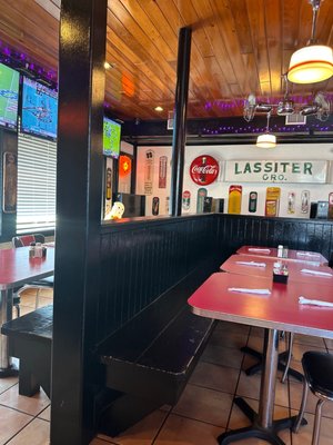 Lucky 12 Tavern by null