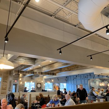 First Watch - Another shot of the dining area - Breakfast & Brunch Near Me - Richmond, Virginia First Watch - Another shot of the dining area - Breakfast & Brunch Near Me - Richmond, Virginia