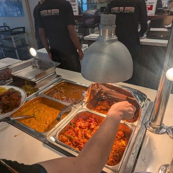 Kamal Palace - Meat dishes, Butter Chicken, Goat Curry, Tandori Chicken, and Chili Chicken - Indian Near Me - Long Beach, California Kamal Palace - Meat dishes, Butter Chicken, Goat Curry, Tandori Chicken, and Chili Chicken - Indian Near Me - Long Beach, California