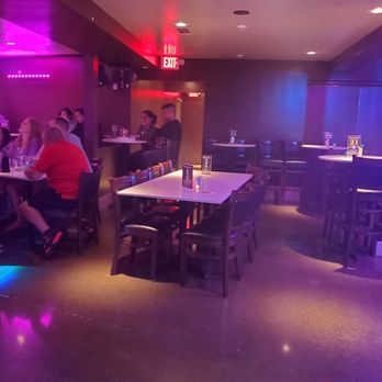 Dueling Pianos At Makse - Seating - Piano Bars Near Me - Vacaville, California Dueling Pianos At Makse - Seating - Piano Bars Near Me - Vacaville, California