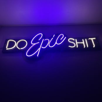 Velvet Gypsy - Restroom - Dive Bars Near Me - Tampa, Florida