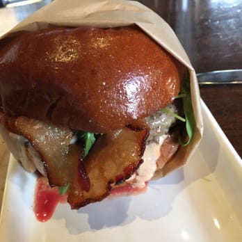 25 Degrees - Burgers Near Me - Los Angeles, California