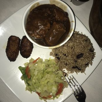 Abeautifullife Jamaican - Ox Tail Plate - Caribbean Near Me - Los Angeles, California Abeautifullife Jamaican - Ox Tail Plate - Caribbean Near Me - Los Angeles, California