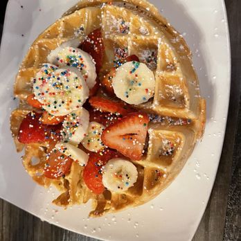 1860 Public House - Banana waffle - Salad Near Me - Red Bud, Illinois