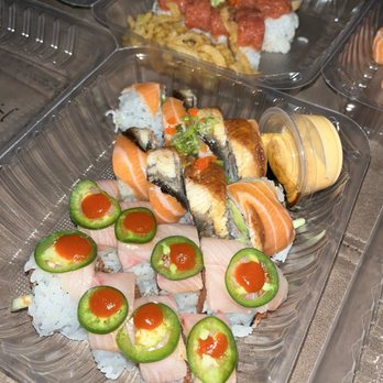 Tomikawa Japanese Restaurant - Front to back: Angrytail, Crouching Tiger Hidden Dragon, Sensual Pleasure - Japanese Near Me - Pasadena, California Tomikawa Japanese Restaurant - Front to back: Angrytail, Crouching Tiger Hidden Dragon, Sensual Pleasure - Japanese Near Me - Pasadena, California