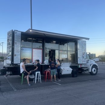 Signora Pizza - Food Trucks Near Me - Las Vegas, Nevada