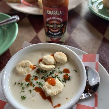 Abalonetti Bar and Grill - Italian Near Me - Monterey, California