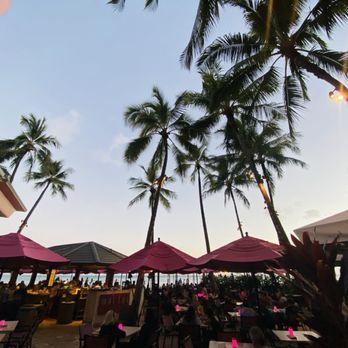 Mai Tai Bar - They were playing my song by JBoog - Let me Love You, made my night! - Cocktail Bars Near Me - Honolulu, Hawaii
