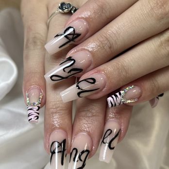 Noir Nail Lounge - Nail Salons Near Me - Oceanside, California