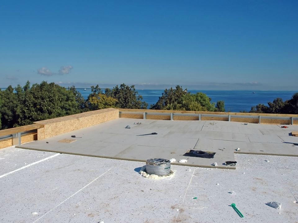 Slide of B&M Roofing & Construction