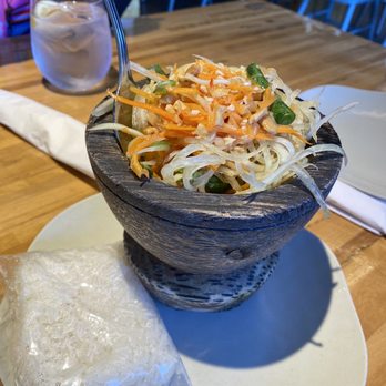 Manaow - Papaya salad - Thai Near Me - Long Beach, California Manaow - Papaya salad - Thai Near Me - Long Beach, California