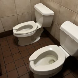 Trion Tavern - Mystical double toilet