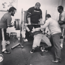 Stone and Barbell Club - Flat bench press
