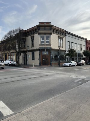 Café Waterfront by null