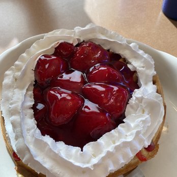 Willow Street Restaurant - Belgian Waffle with Strawberry Breakfast - Diners Near Me - Willow Street, Pennsylvania Willow Street Restaurant - Belgian Waffle with Strawberry Breakfast - Diners Near Me - Willow Street, Pennsylvania