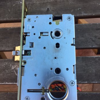 CF Locksmith - Keys & Locksmiths Near Me