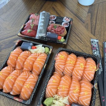 Kaisen Sushi HTX - Tuna Girl Dinner, Sake Nigiri x 2 - Caterers Near Me - Houston, Texas