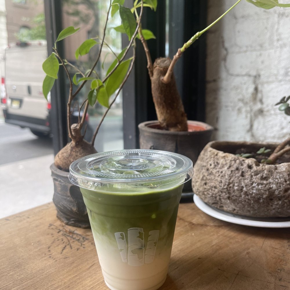 Matcha Latte with Oatmilk