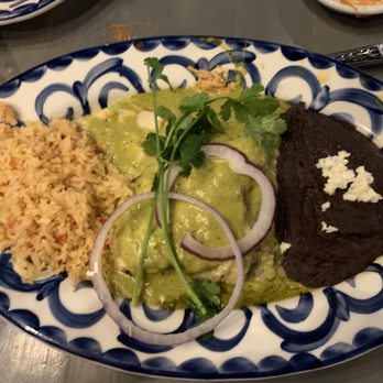 Ambriza - Pastel azteca was meh - Mexican Near Me - Cypress, Texas Ambriza - Pastel azteca was meh - Mexican Near Me - Cypress, Texas