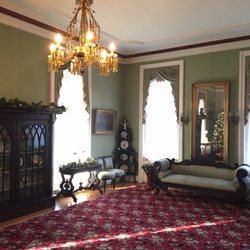 Gordon Roberts House