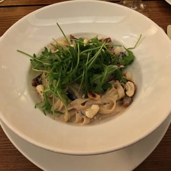 Cantina don Camillo - I took linguini in lemon sauce with dried cherry tomatoes, almonds and rocket. It tasted a little bitter but it was delicious. - Restaurants Near Me - Basel, BS