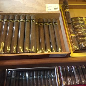 Match Cigar Bar - CubAn - Lounges Near Me - Jeffersonville, Indiana