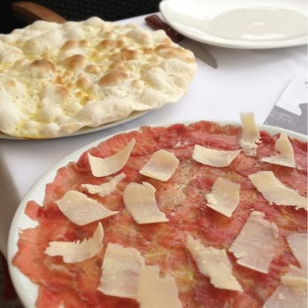 La Tagliatella - Mmmm... Carpaccio vitella - Italian Near Me - Pamplona, NA