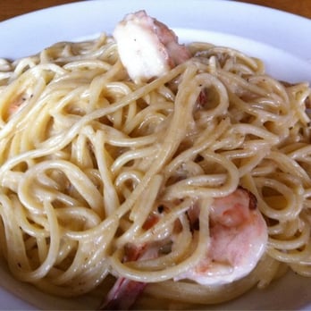 Boulevard Cafe - Alfredo with prawns - New American Near Me - Daly City, California Boulevard Cafe - Alfredo with prawns - New American Near Me - Daly City, California