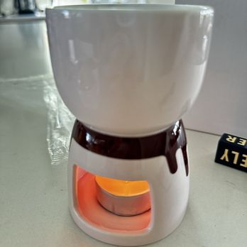 Chocolate Bash - Petite fondue set - Coffee & Tea Near Me - Los Angeles, California Chocolate Bash - Petite fondue set - Coffee & Tea Near Me - Los Angeles, California