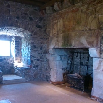 Smailholm Tower - Landmarks & Historical Buildings Near Me