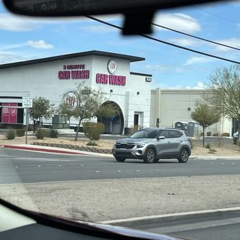 LUV CAR WASH - Updated March 2026 - 47 Photos & 36 Reviews - 1630 W