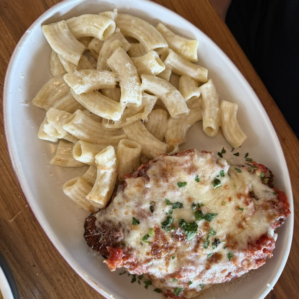 North Italia - Chicken Parmesan - Italian Near Me - Gilbert, Arizona North Italia - Chicken Parmesan - Italian Near Me - Gilbert, Arizona