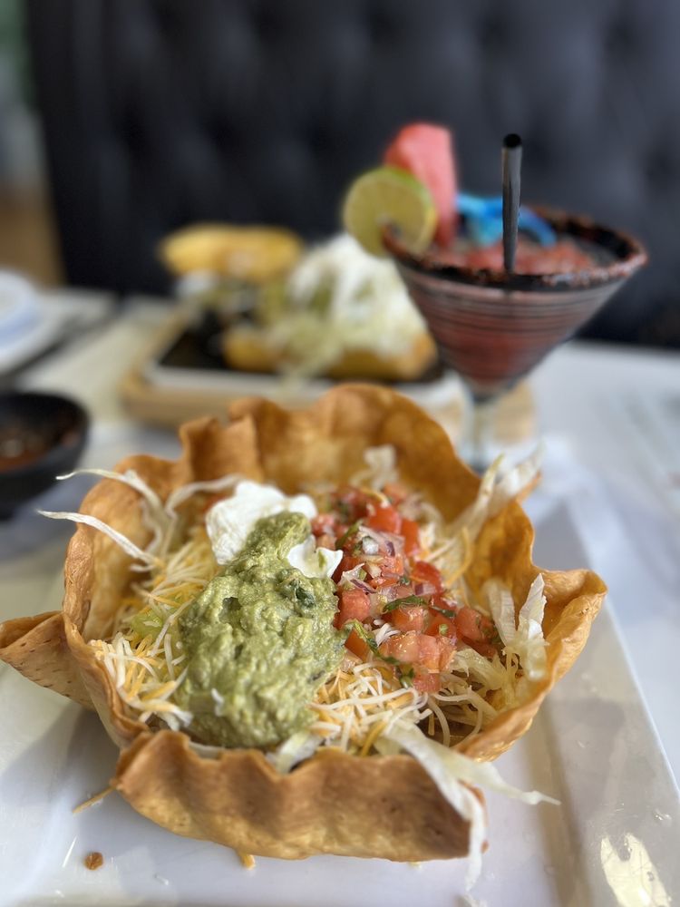 El Paraiso Mexican Restaurant