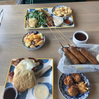 Biscuit Belly - Norfolk - Loaded Breakfast Tots, Pancake Corndogs, Basic Biscuit, Seasonal Fresh Fruit, Cinnamocha,  The Smokeshow - Breakfast & Brunch Near Me - Norfolk, Virginia