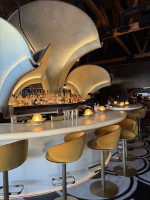 351 N Fairfax Ave by null