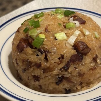 Nom Wah Tea Parlor - Sticky Rice with Chinese Sausage - Dim Sum Near Me - New York, New York