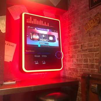 Paulie's Pizza Pub - Jute box - Pubs Near Me - Upland, California Paulie's Pizza Pub - Jute box - Pubs Near Me - Upland, California