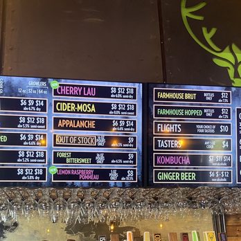 Double Shovel Cider - Great variations of flavors! Blown away by all the flavor choices of cider! - Cideries Near Me - Anchorage, Alaska