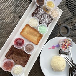 Brownie Flight Brownie Flight