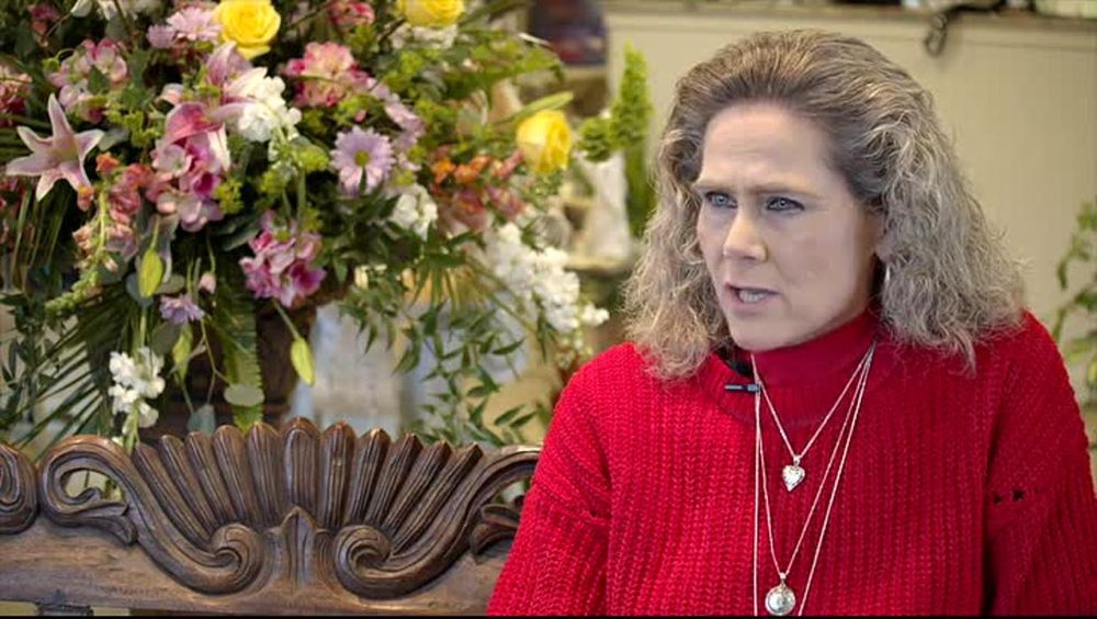 HOUSE OF FLOWERS 25 Photos 2203 Rapides Ave, Alexandria, Louisiana