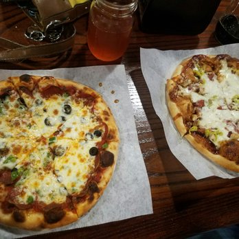 Steele Street Brewery - Make your own pizza and BBQ chicken pizza. - Breweries Near Me - Ionia, Michigan Steele Street Brewery - Make your own pizza and BBQ chicken pizza. - Breweries Near Me - Ionia, Michigan