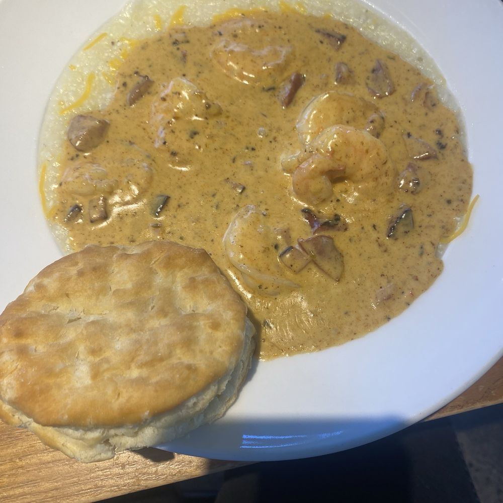 Famous Toastery - Shrimp and grits - Breakfast & Brunch Near Me - Charlotte, North Carolina Famous Toastery - Shrimp and grits - Breakfast & Brunch Near Me - Charlotte, North Carolina