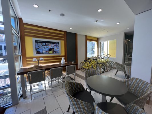 Hotel Z - A Staypineapple Hotel by null