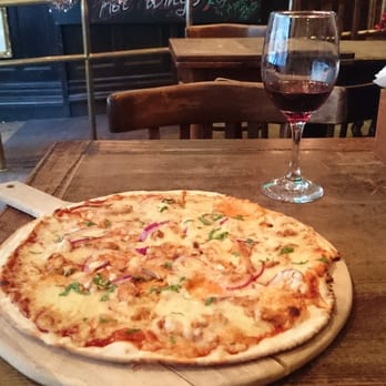 Back Room - Pubs Near Me - London, XGL