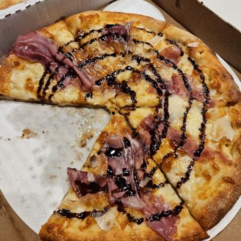 Slice House by Tony Gemignani - Cal Italia - Pizza Near Me - Frisco, Texas