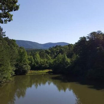 Bear Ridge Lodge - Vacation Rentals Near Me - Ellijay, Georgia Bear Ridge Lodge - Vacation Rentals Near Me - Ellijay, Georgia