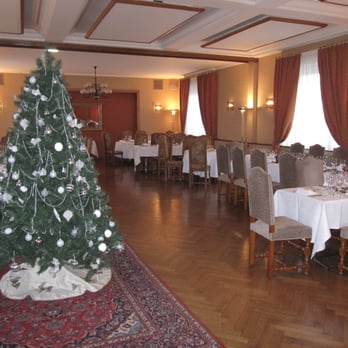 Groff Hôtel Restaurant-SA - Noël - Hotels Near Me - Biesheim, 68