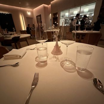 March - Beautiful dining room facing the pass - Mediterranean Near Me - Houston, Texas