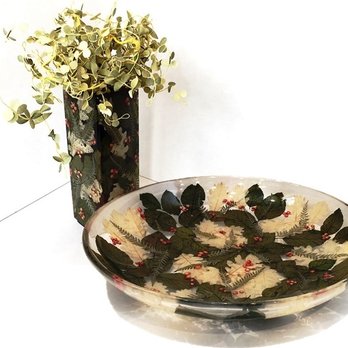 ArtQuest Gallery - Unique tableware from Tuscany, Italy. Each piece is made of natural elements encased in transparent material. Exceptional decor for any room - Art Galleries Near Me - Hinsdale, Illinois